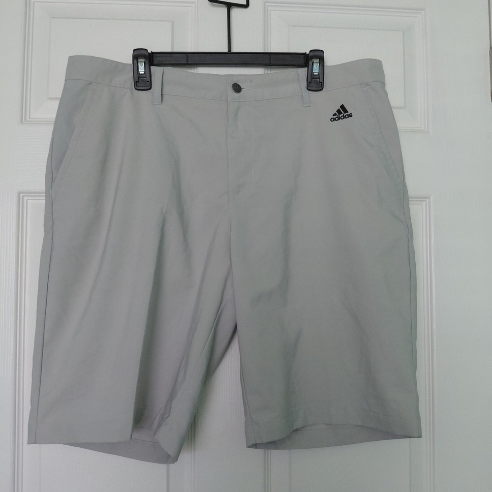 Adidas Ultimate 3 Stripe Golf Shorts Men 38 Khaki Flat Front Stretch Performance